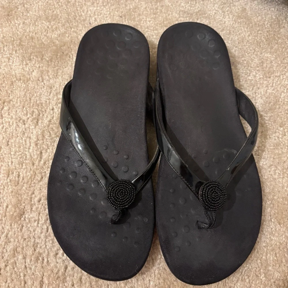 Vionic Black Women's Flip Flop Sandals Size 11